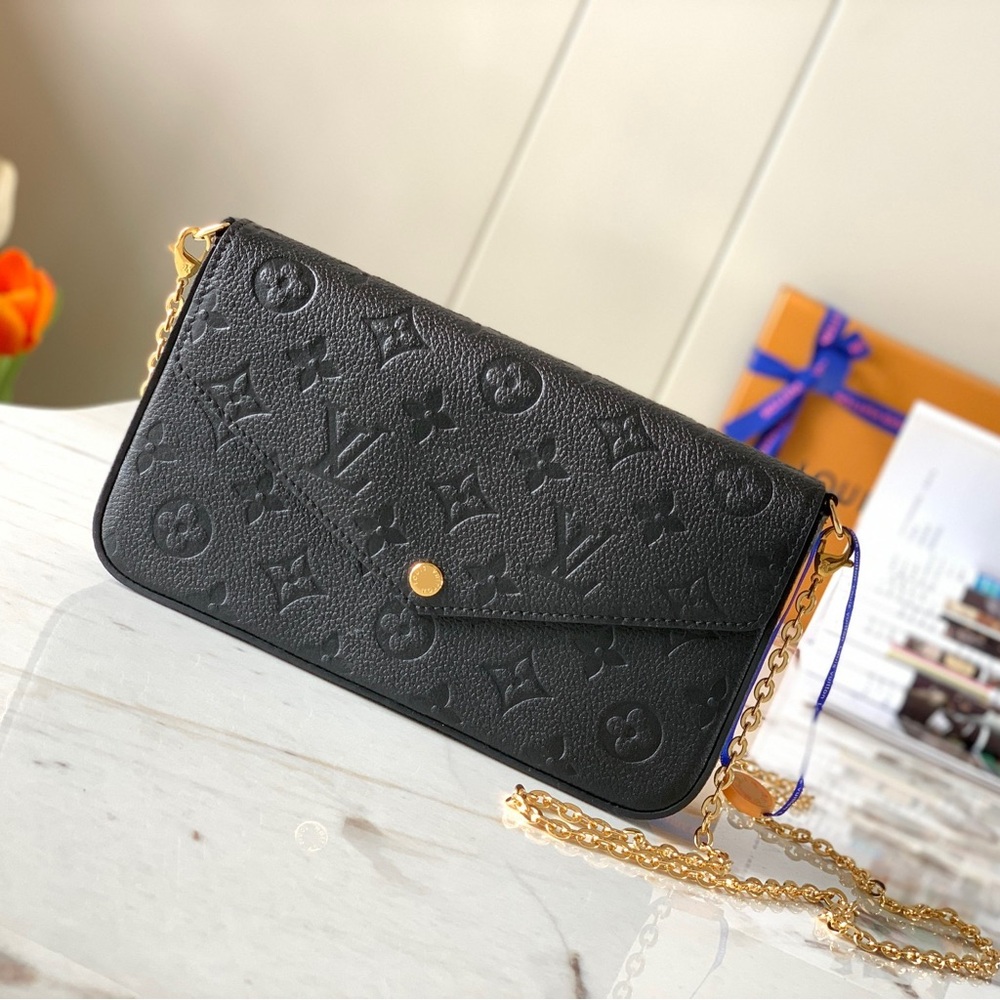 LOUIS VUITTON Bag